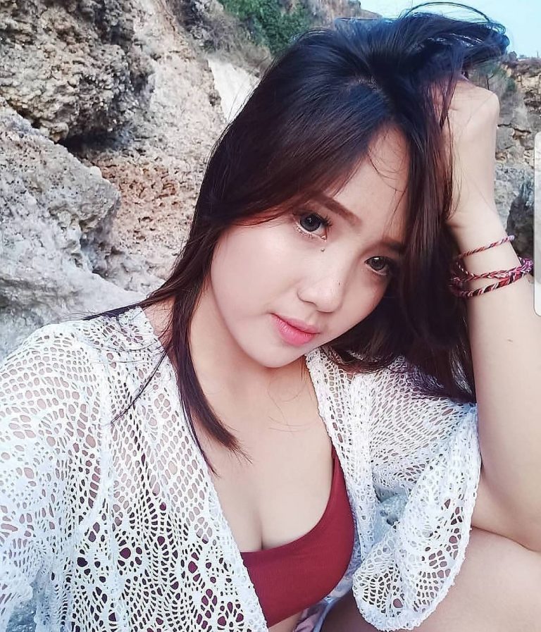 Pijat Panggilan  Bekasi  082264869246 I Terapis Wanita  dan 